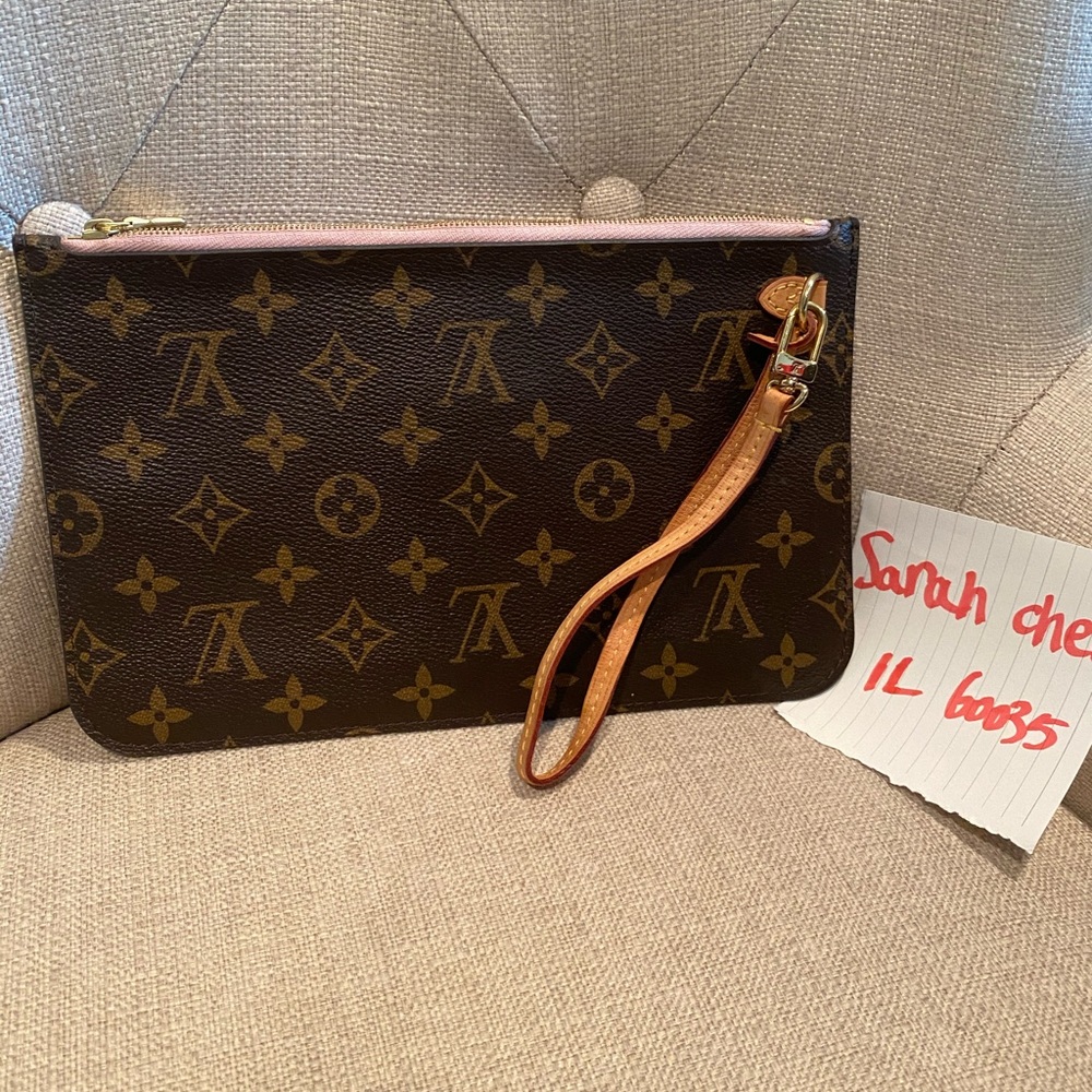 ❌SOLD ❌Louis Vuitton neverfull GM/ MM pouch